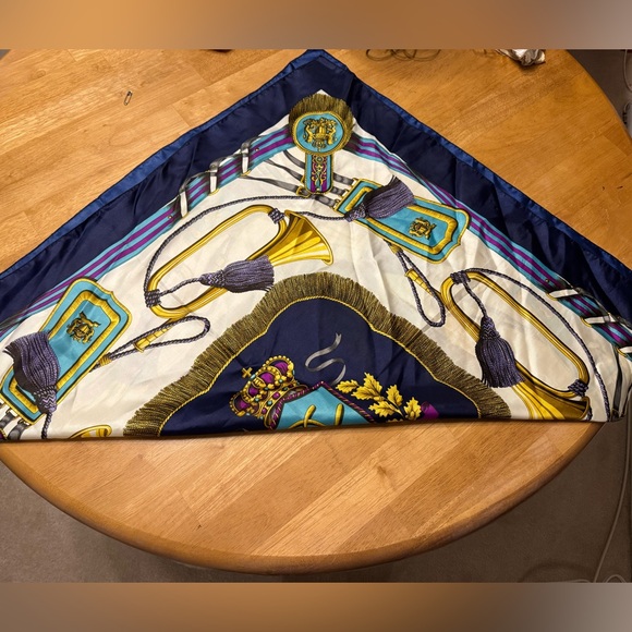 Colorful Patterned Scarf - Picture 3 of 3